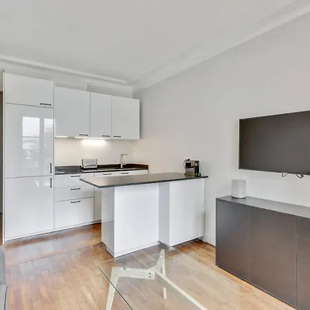 Lumineux Apt 3 Pers 아파트